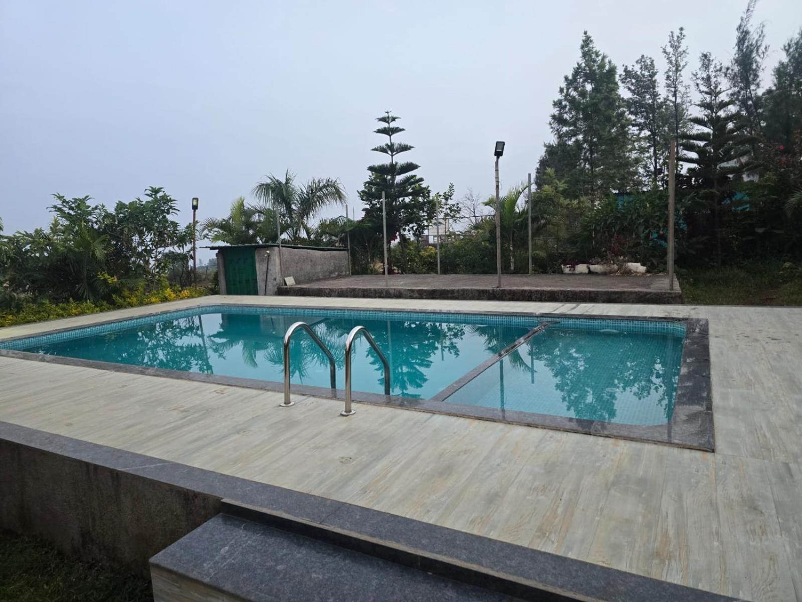 Stone Casa By Vgh 4Bhk Villa With Swimming Pool マハバレシュワール エクステリア 写真