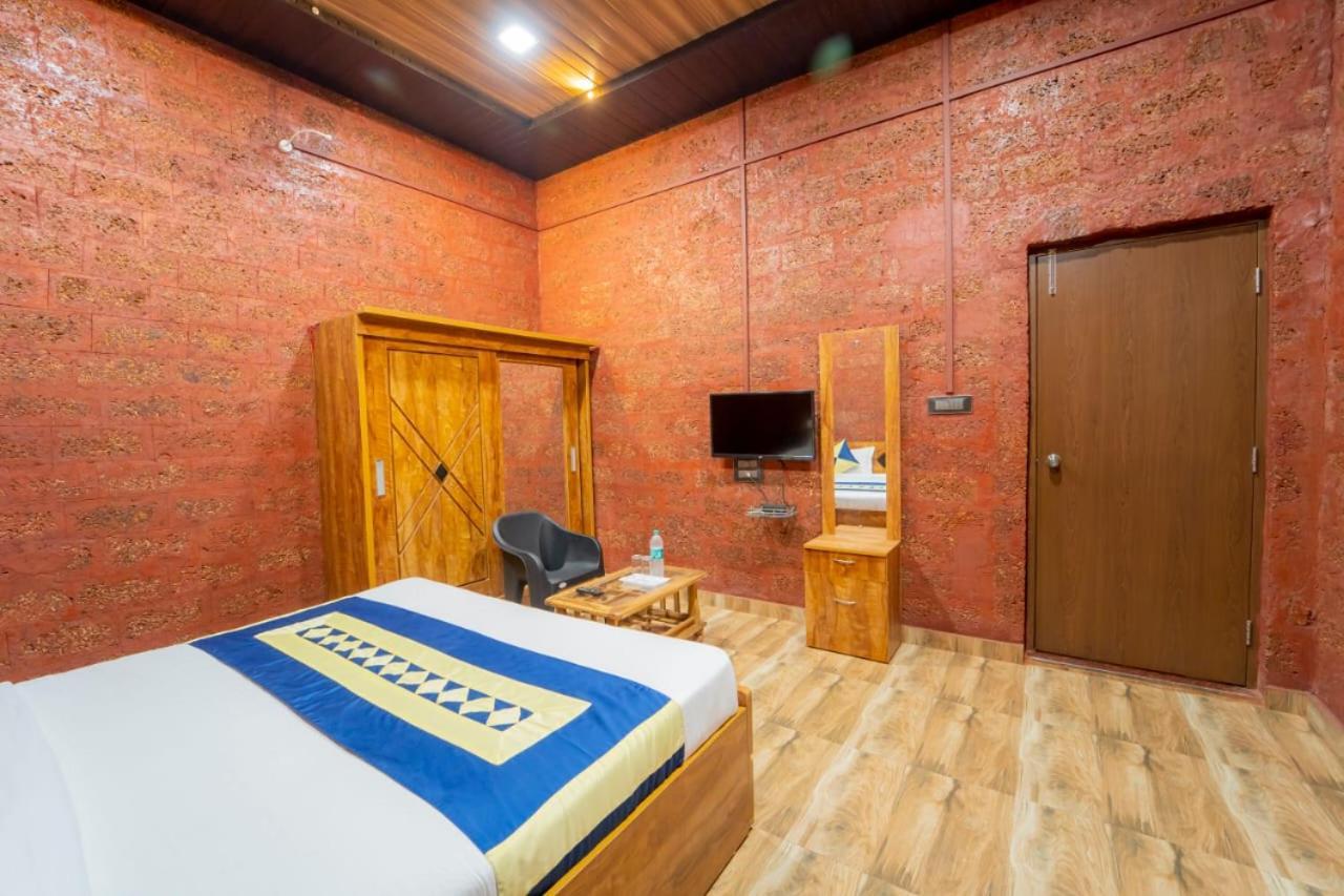 Stone Casa By Vgh 4Bhk Villa With Swimming Pool マハバレシュワール エクステリア 写真