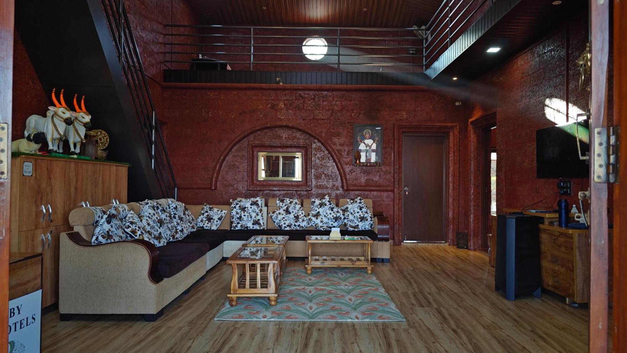 Stone Casa By Vgh 4Bhk Villa With Swimming Pool マハバレシュワール エクステリア 写真