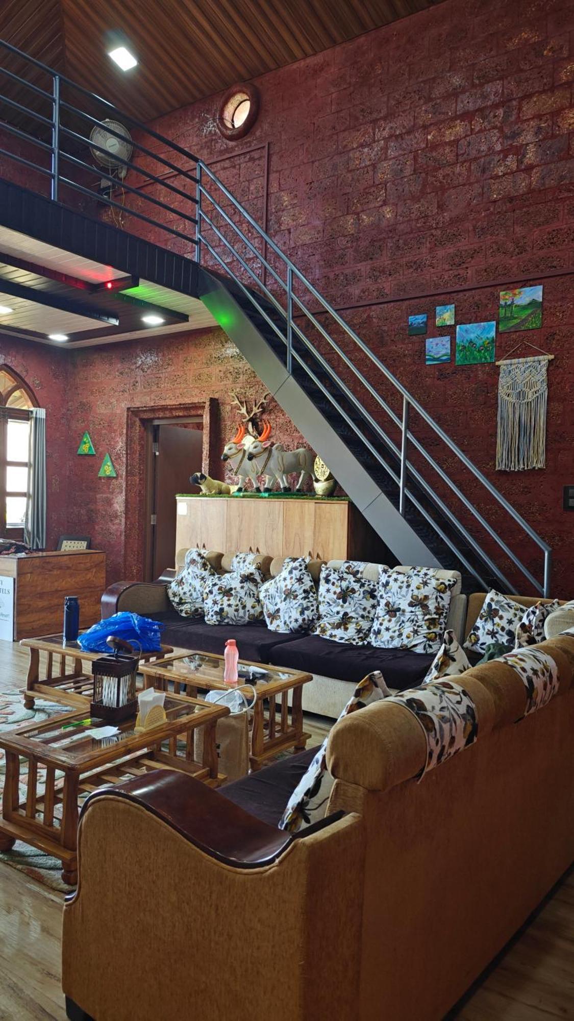 Stone Casa By Vgh 4Bhk Villa With Swimming Pool マハバレシュワール エクステリア 写真