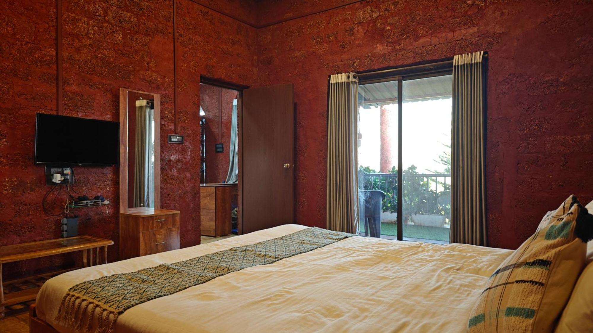 Stone Casa By Vgh 4Bhk Villa With Swimming Pool マハバレシュワール エクステリア 写真
