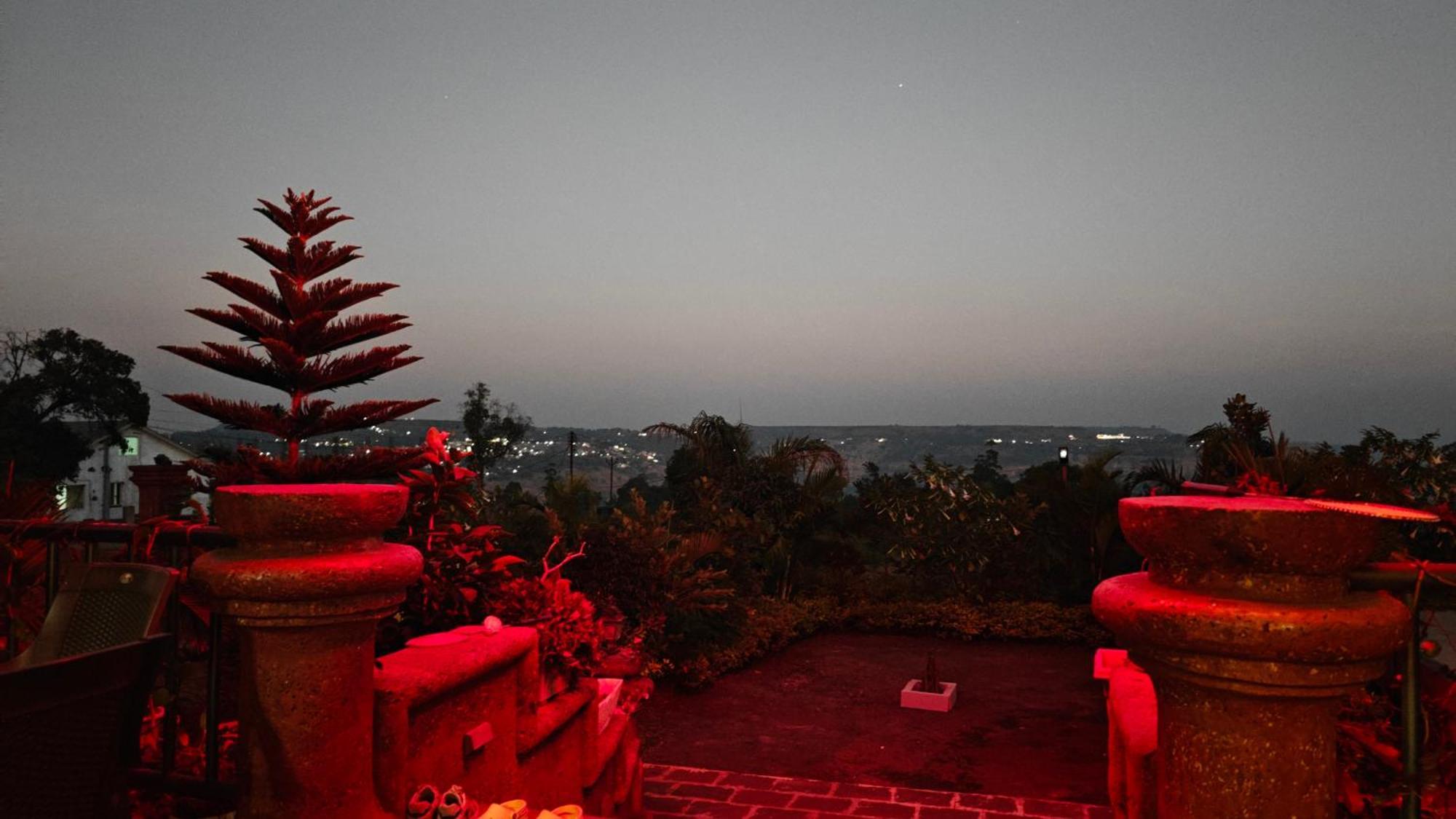 Stone Casa By Vgh 4Bhk Villa With Swimming Pool マハバレシュワール エクステリア 写真